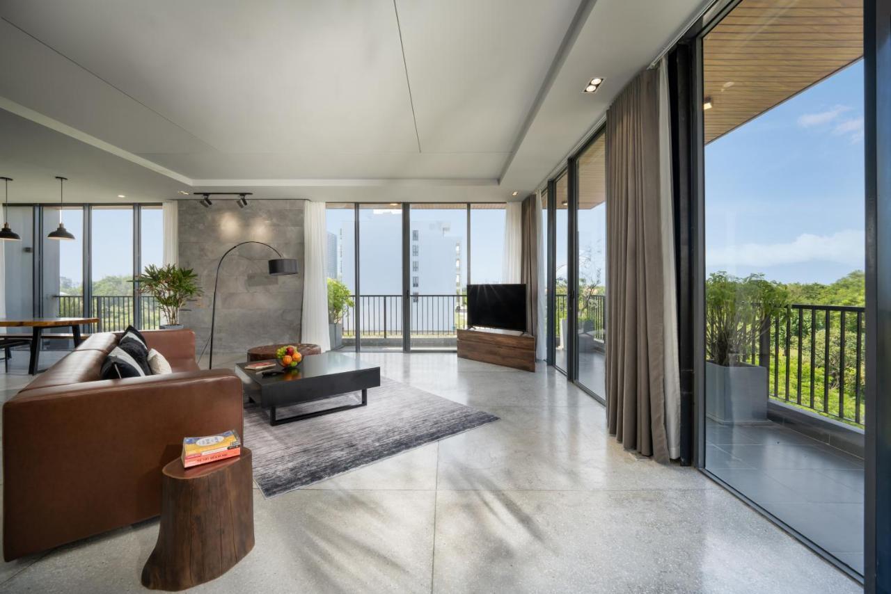 The Sense Apartment - Modern, Near My An Beach Дананг Экстерьер фото