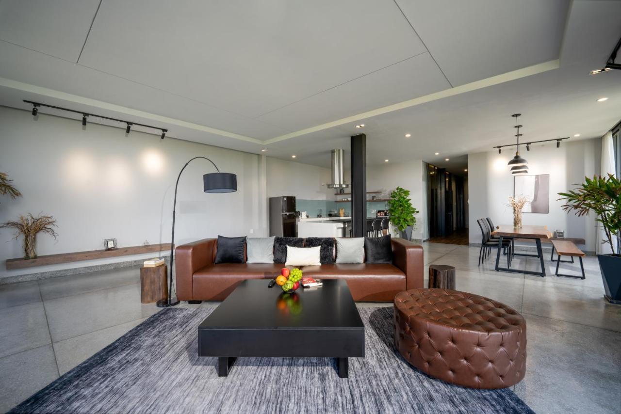 The Sense Apartment - Modern, Near My An Beach Дананг Экстерьер фото